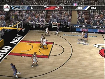 NBA Live 07 (Japan) screen shot game playing